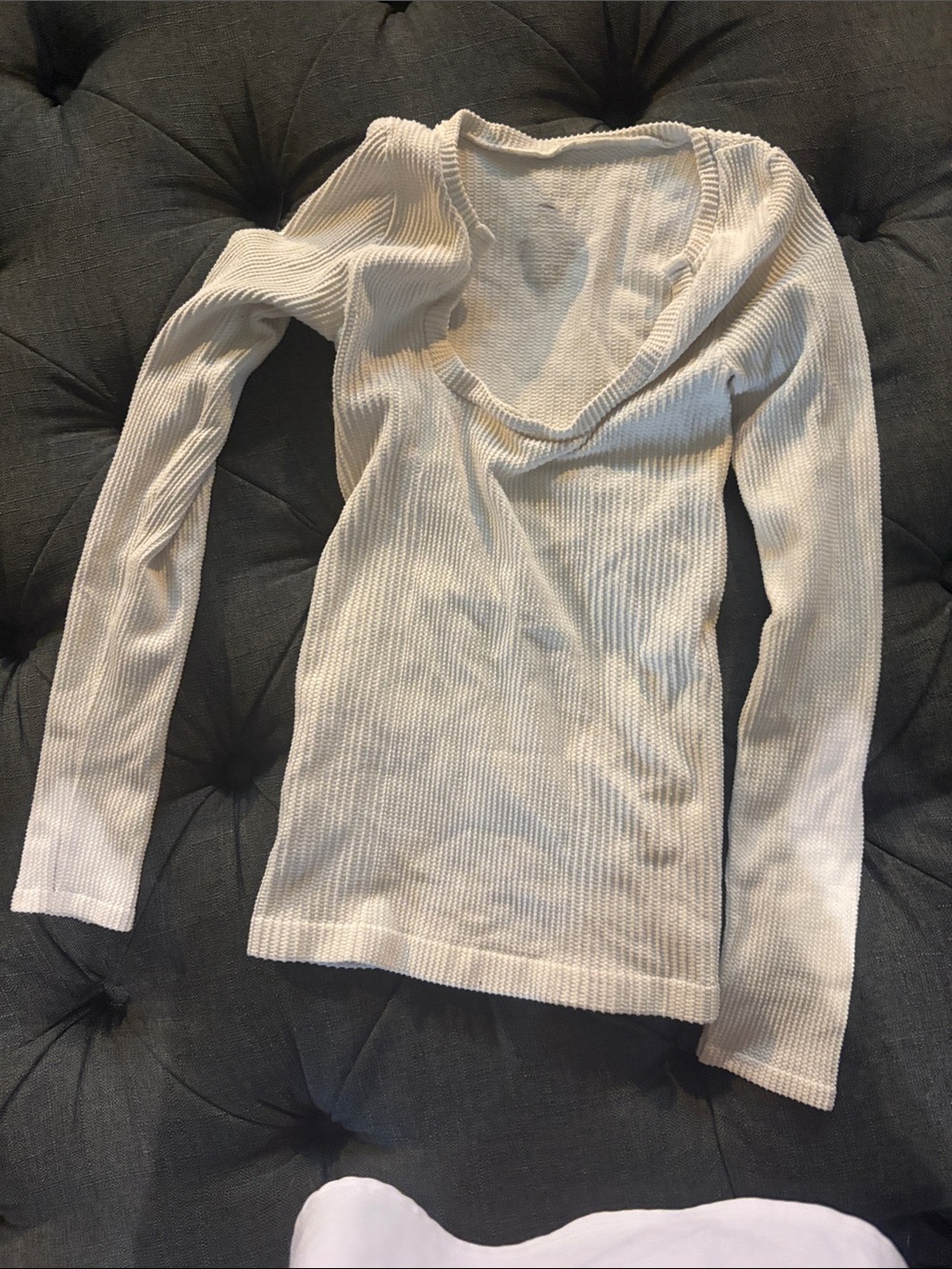 Women's Long Sleeve Ribbed Scoop Neck Tee - Cream